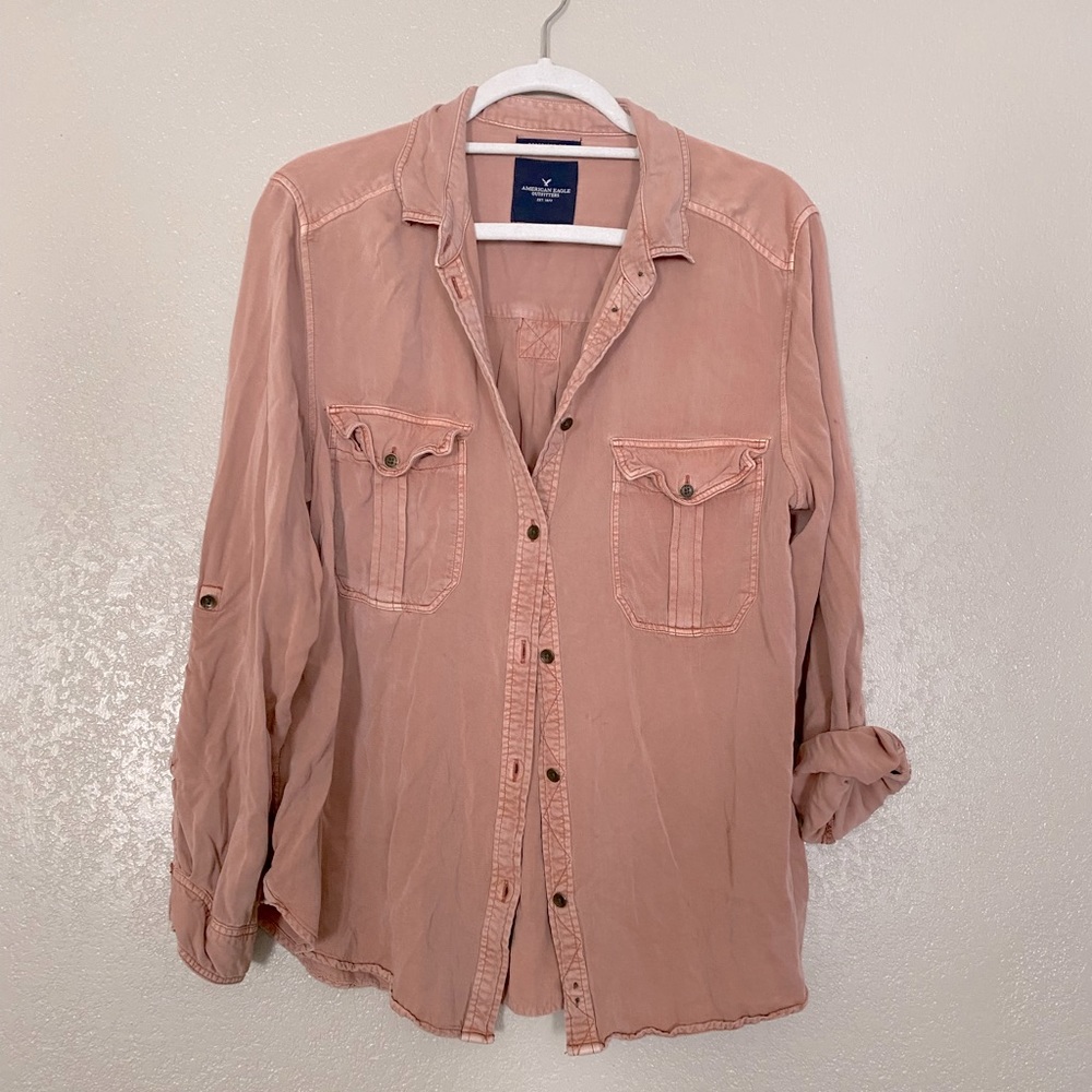 American Eagle • distressed button down